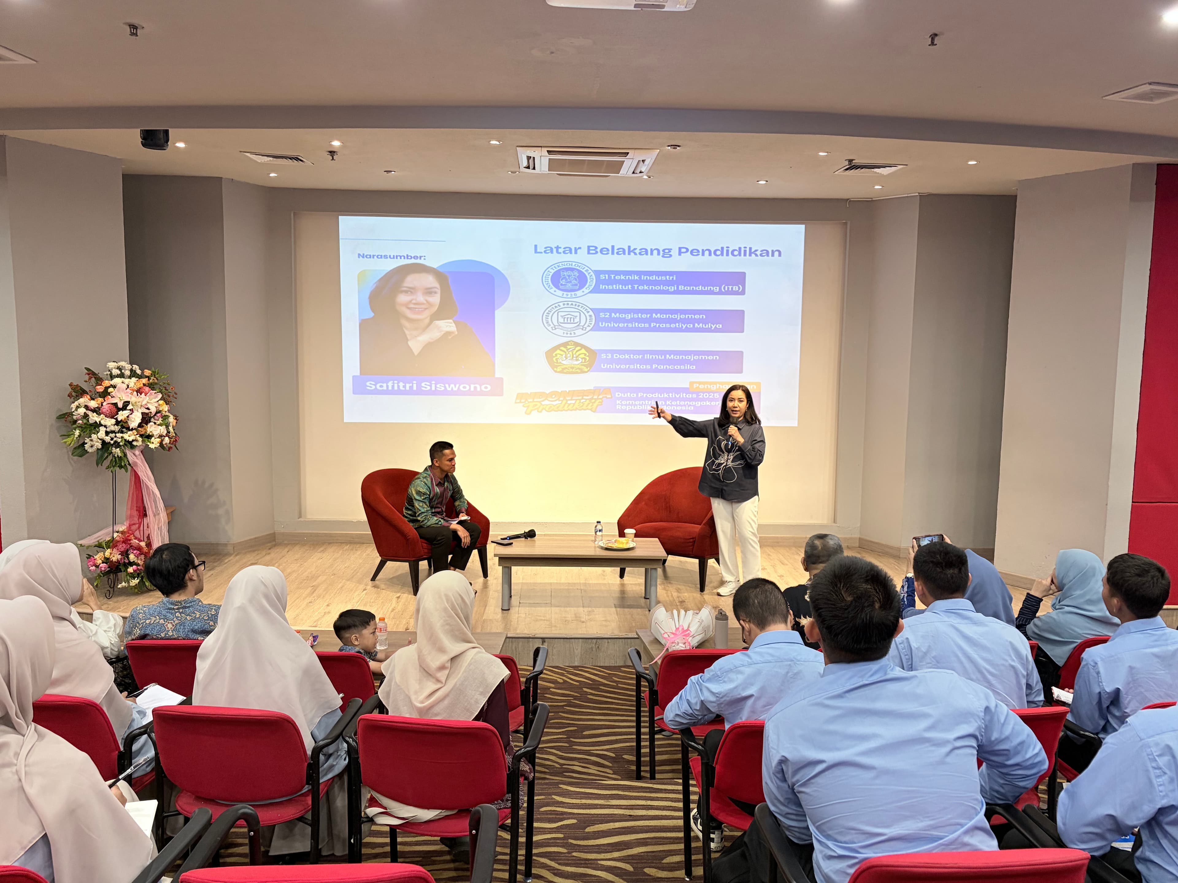 Leader Visit: Menyiapkan Santri Menyongsong Indonesia Emas 2045